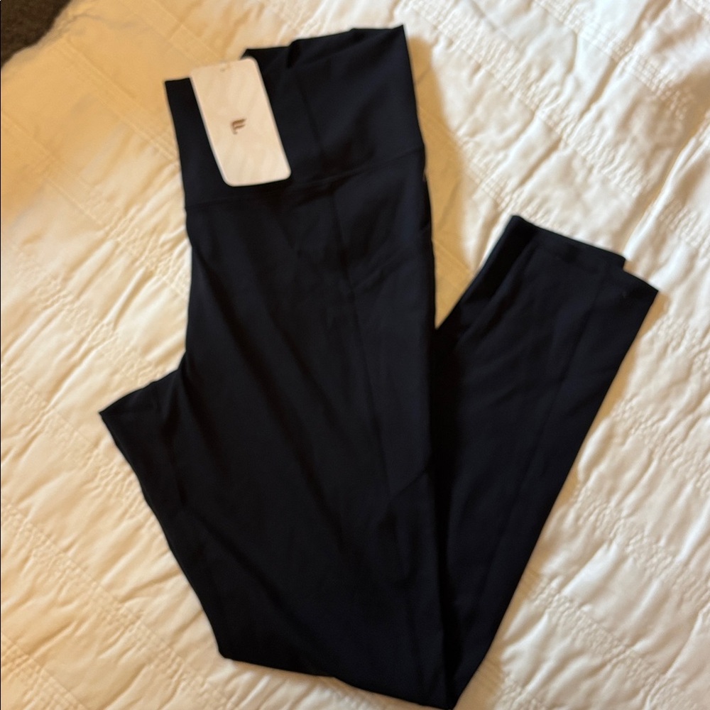 Fabletics Oasis High-Waisted Leggings with pocket